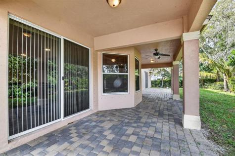 9393 Savannah Estates Drive Lake Worth FL 33467