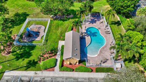 9393 Savannah Estates Drive Lake Worth FL 33467