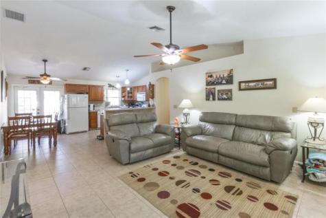 2321 NW 4th Street Okeechobee FL 34972