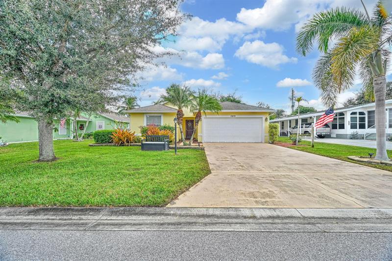 2870 SW Versailles Terrace Stuart FL 34997