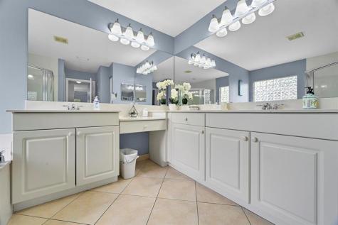 2870 SW Versailles Terrace Stuart FL 34997