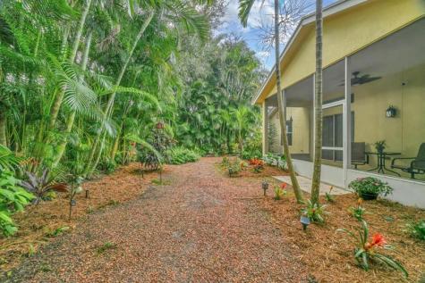 2870 SW Versailles Terrace Stuart FL 34997