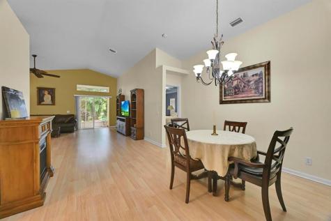 2870 SW Versailles Terrace Stuart FL 34997