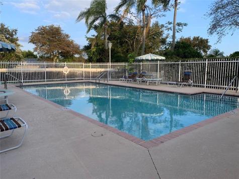 320 NW 115th Way Coral Springs FL 33071