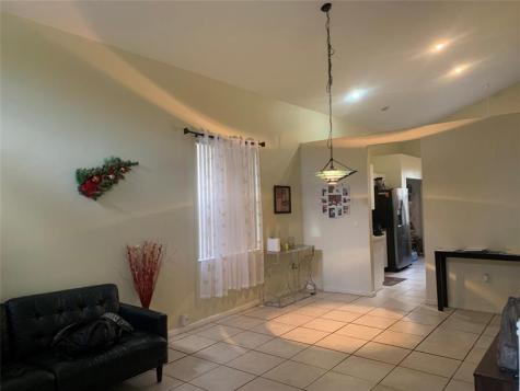 320 NW 115th Way Coral Springs FL 33071