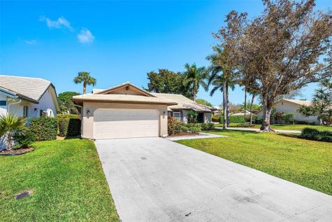 6191 S Petaluma Drive Boca Raton FL 33433