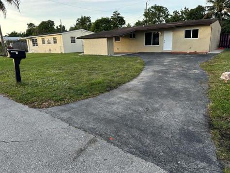 6327 SW 2nd Street Margate FL 33068