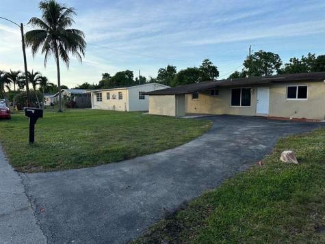 6327 SW 2nd Street Margate FL 33068
