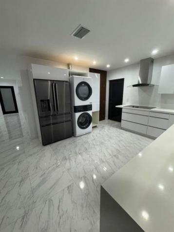 641 SW 35th Avenue Miami FL 33135