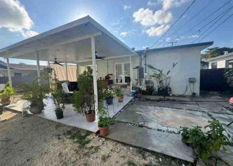 641 SW 35th Avenue Miami FL 33135