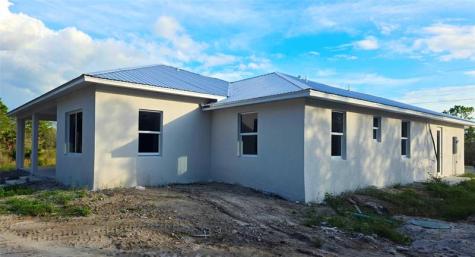 133 Hunting Club Avenue Clewiston FL 33440