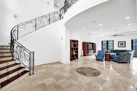 2340 NE 47th Street Lighthouse Point FL 33064