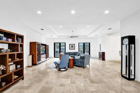 2340 NE 47th Street Lighthouse Point FL 33064