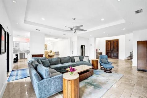 2340 NE 47th Street Lighthouse Point FL 33064