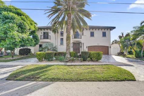 2340 NE 47th Street Lighthouse Point FL 33064