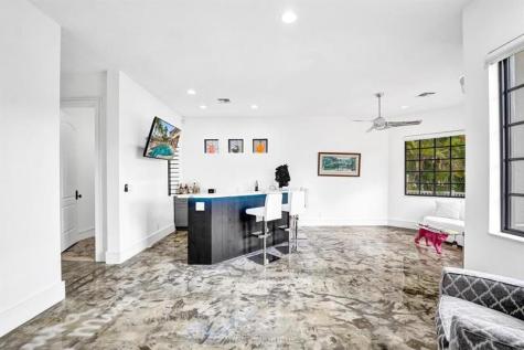 2340 NE 47th Street Lighthouse Point FL 33064