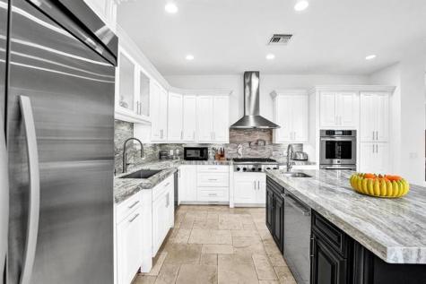 2340 NE 47th Street Lighthouse Point FL 33064