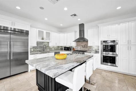 2340 NE 47th Street Lighthouse Point FL 33064