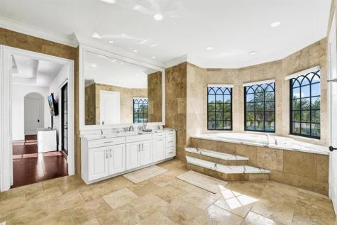 2340 NE 47th Street Lighthouse Point FL 33064