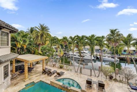 2340 NE 47th Street Lighthouse Point FL 33064