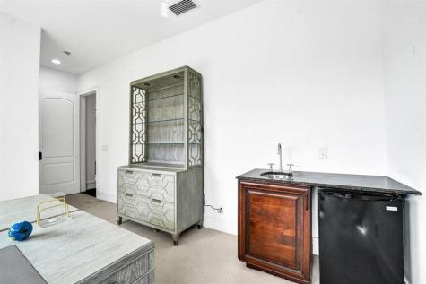 2340 NE 47th Street Lighthouse Point FL 33064