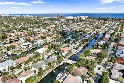 2340 NE 47th Street Lighthouse Point FL 33064
