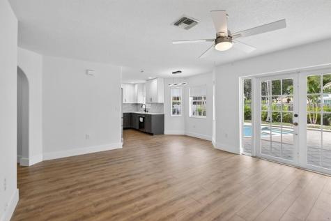 2351 nw 138 Drive Sunrise FL 33323