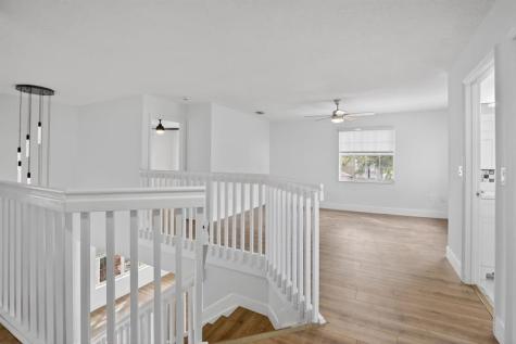 2351 nw 138 Drive Sunrise FL 33323