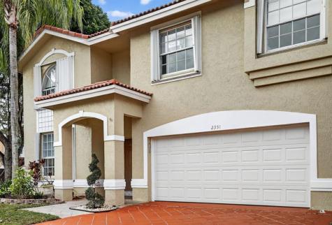 2351 nw 138 Drive Sunrise FL 33323