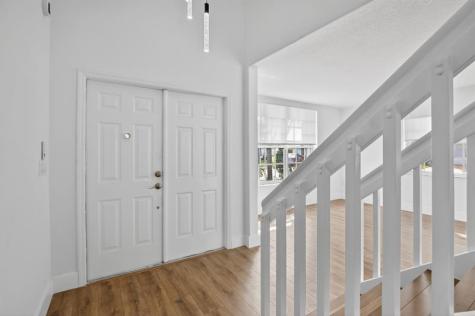 2351 nw 138 Drive Sunrise FL 33323