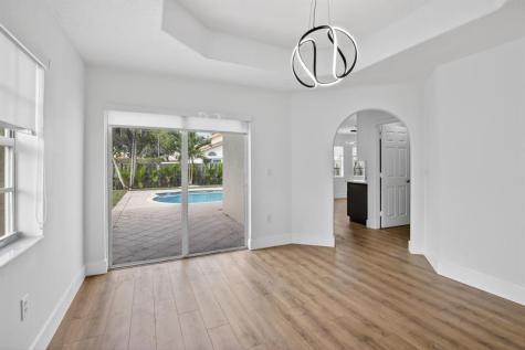 2351 nw 138 Drive Sunrise FL 33323