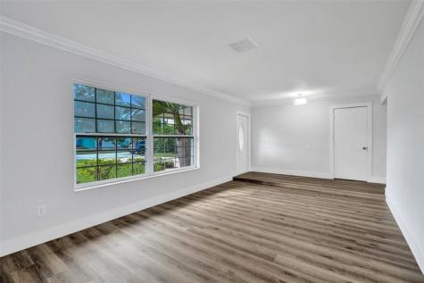 2052 SW 28th Way Fort Lauderdale FL 33312