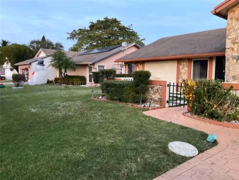 4770 NW 85th Avenue Lauderhill FL 33351