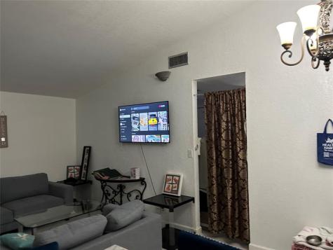 4770 NW 85th Avenue Lauderhill FL 33351