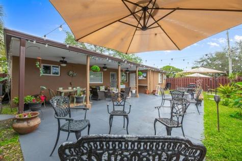 6500 SW 16th Court North Lauderdale FL 33068