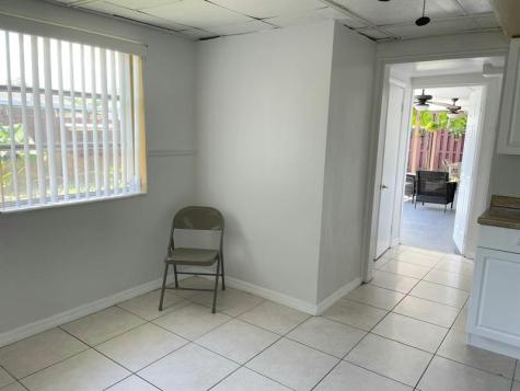 6500 SW 16th Court North Lauderdale FL 33068