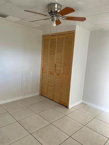 6500 SW 16th Court North Lauderdale FL 33068