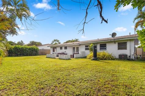 5160 NE 18th Terrace Fort Lauderdale FL 33308