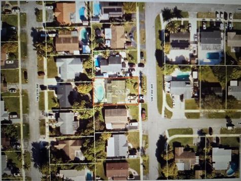 413 SW 73rd Avenue North Lauderdale FL 33068