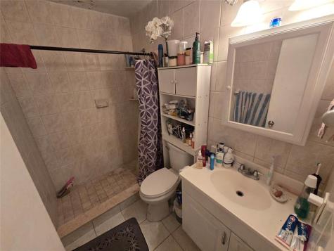 413 SW 73rd Avenue North Lauderdale FL 33068