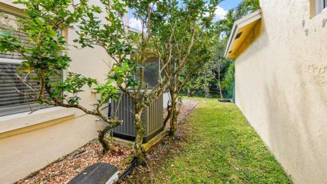 2311 NW 39th Terrace Coconut Creek FL 33066