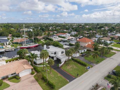2651 NE 22nd Court Pompano Beach FL 33062