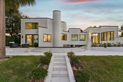 2651 NE 22nd Court Pompano Beach FL 33062