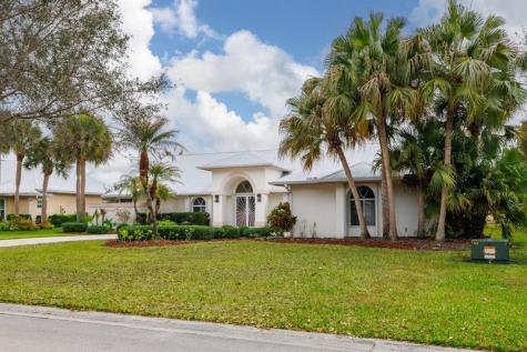 2303 SW Danforth Circle Palm City FL 34990