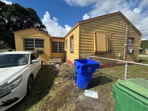 1300 NW 42nd Street Miami FL 33142