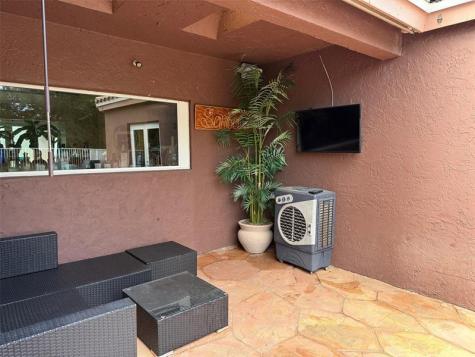 3290 SW 131st Terrace Davie FL 33330