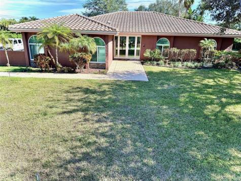 3290 SW 131st Terrace Davie FL 33330