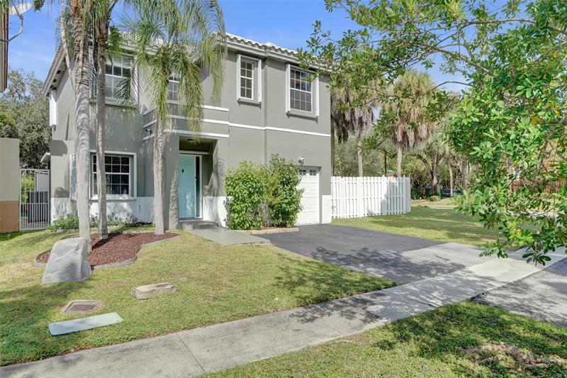 11567 N Open Court Cooper City FL 33026