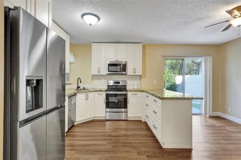 11567 N Open Court Cooper City FL 33026