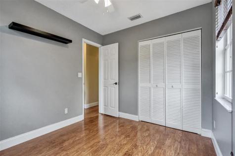 11567 N Open Court Cooper City FL 33026